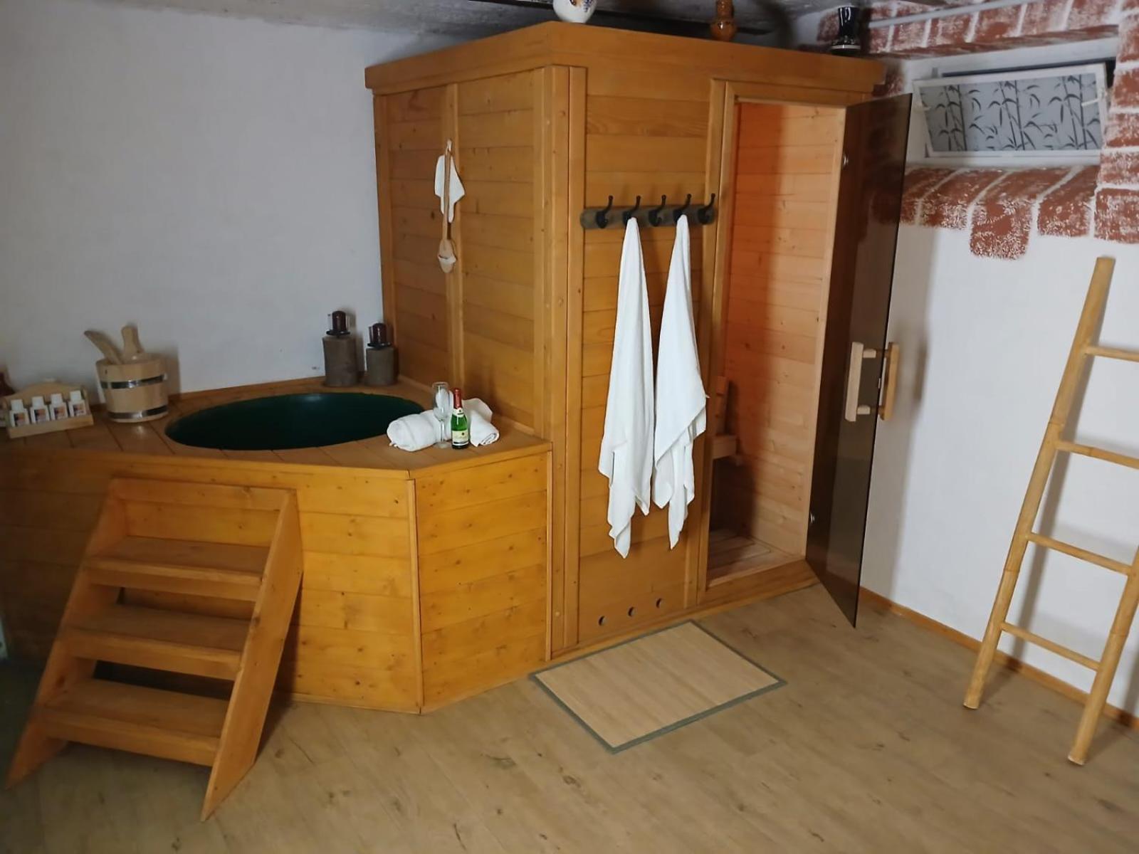 Familienfreundliches-Luxus-Bahnwaerterhaus Villa ชิลท์อัค ภายนอก รูปภาพ