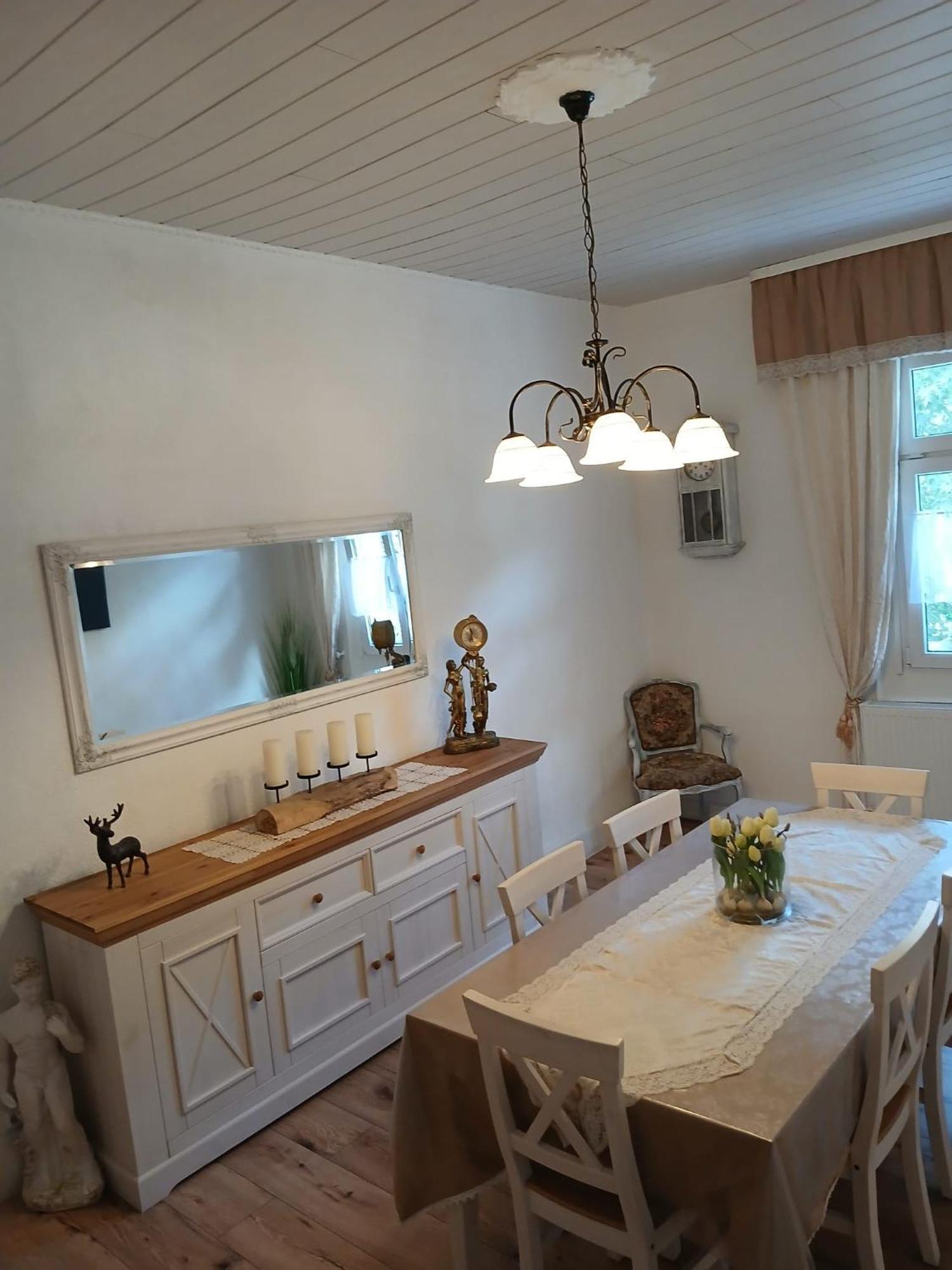Familienfreundliches-Luxus-Bahnwaerterhaus Villa ชิลท์อัค ภายนอก รูปภาพ